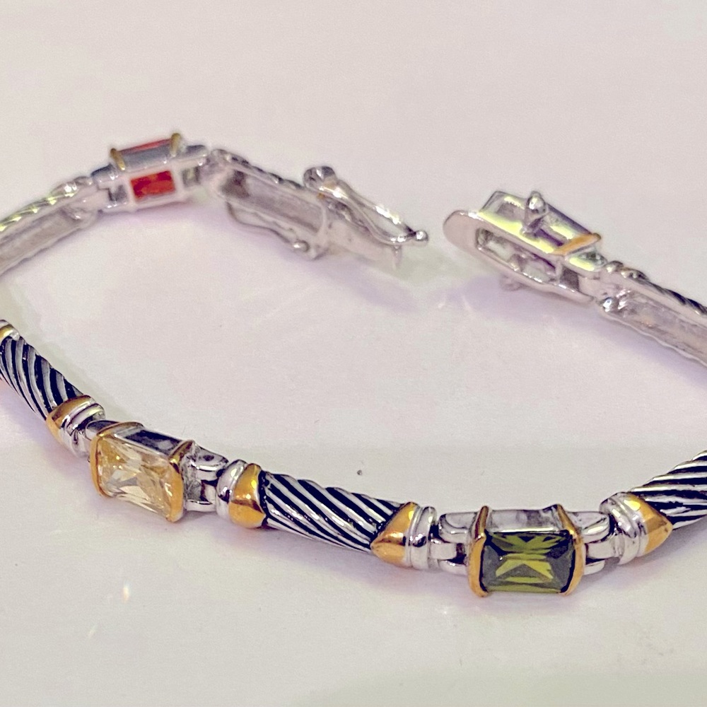 Multi-color bracelet - Picture 7 of 9